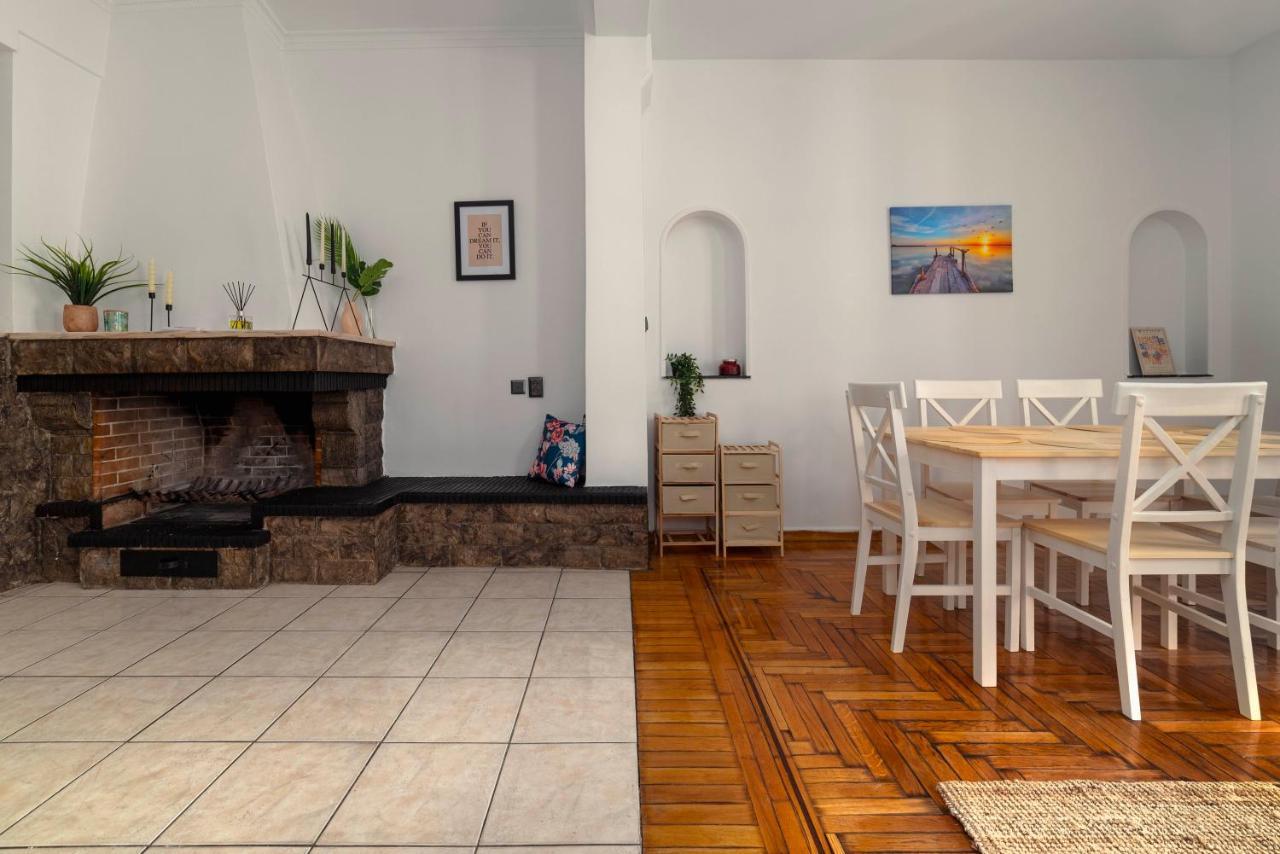 Spacious 2Bd Apartment Next To Athens Archeological Museum Exteriér fotografie
