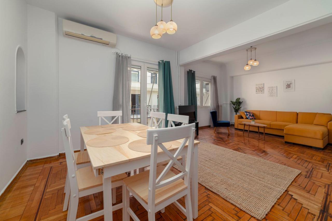 Spacious 2Bd Apartment Next To Athens Archeological Museum Exteriér fotografie