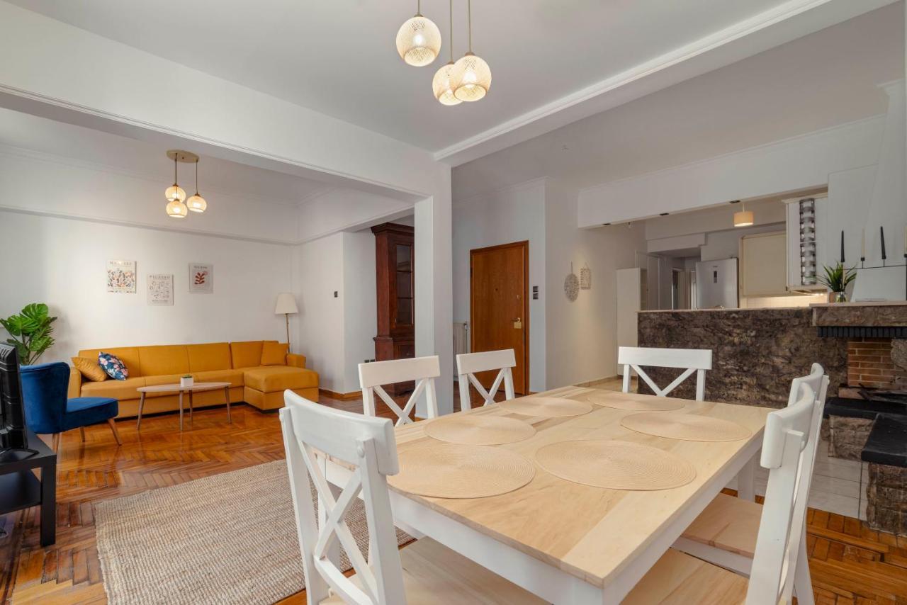 Spacious 2Bd Apartment Next To Athens Archeological Museum Exteriér fotografie